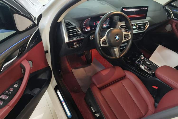Used BMW X3 2022 xDrive30i Luxury Model M Night Sky Package Driver Seat