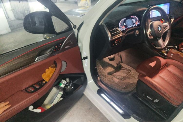 Used BMW X3 2022 Facelift xDrive30i Luxury Edition M Night Edition Package Driver Seat