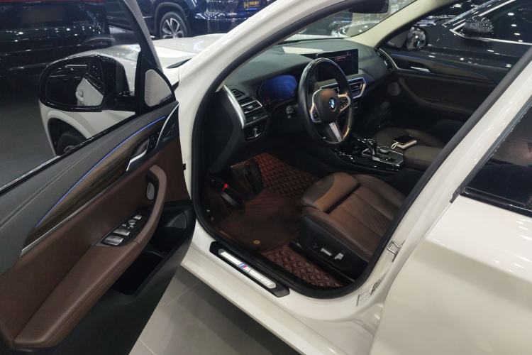 Used BMW X3 2022 xDrive30i Luxury Model M Night Sky Package Driver Seat