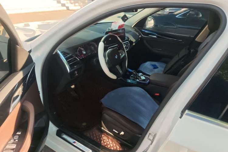 Used BMW X3 2022 xDrive25i M Sport Package Driver Seat