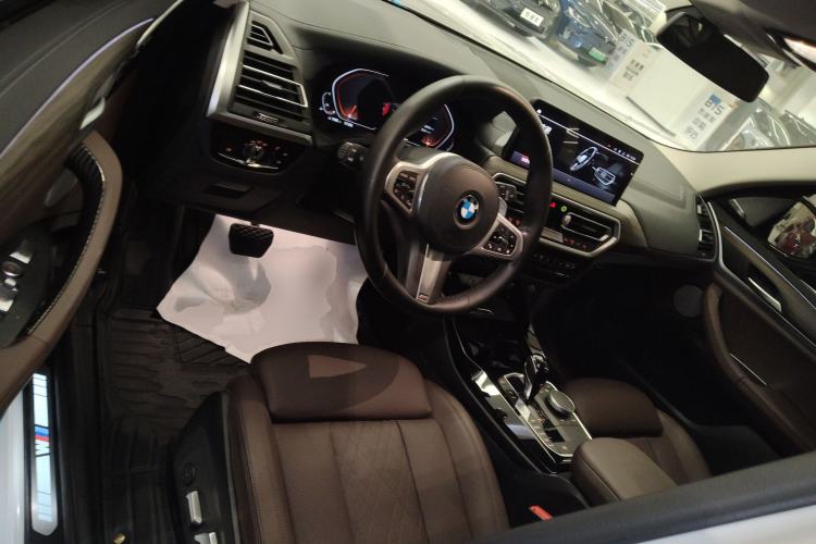 Used BMW X3 2022 xDrive30i Luxury Model M Night Sky Package Driver Seat