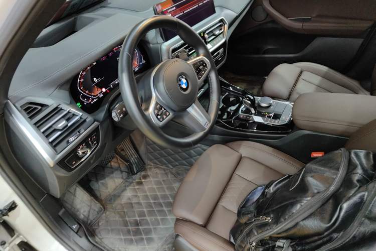 Used BMW X3 2022 xDrive30i Luxury Edition M Night Sky Package Driver Seat