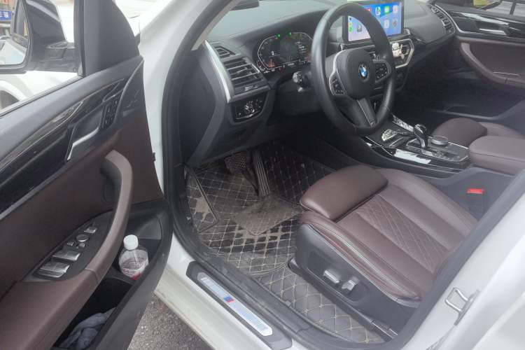 Used BMW X3 2022 xDrive25i M Sport Package Driver Seat