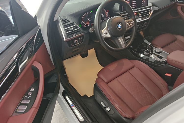 Used BMW X3 2022 Restyled xDrive25i M Sport Package Driver Seat