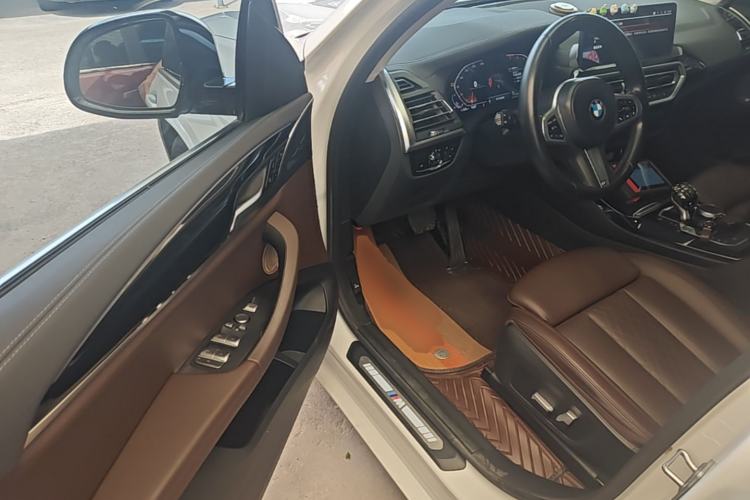 Used BMW X3 2022 xDrive25i M Sport Package Driver Seat