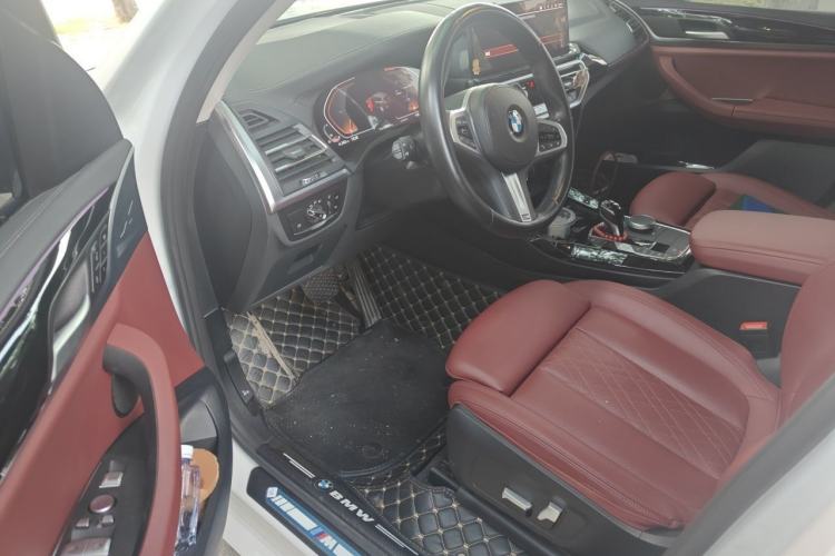 Used BMW X3 2022 xDrive25i M Sport Package Driver Seat