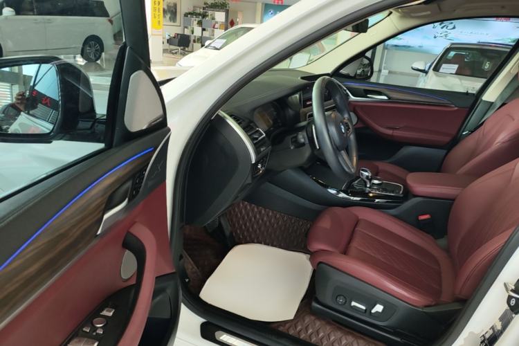 Used BMW X3 2022 xDrive30i Luxury Model M Night Sky Package Driver Seat
