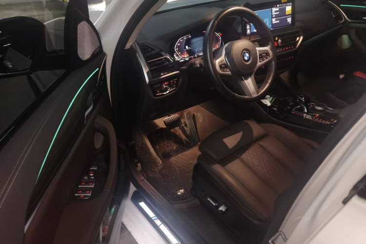 Used BMW X3 2022 Facelift xDrive30i Luxury Edition M Night Edition Package Driver Seat