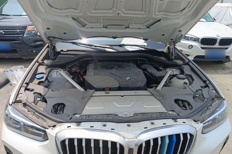 Used BMW X3 2022 Restyled xDrive25i M Sport Package Engine Bay