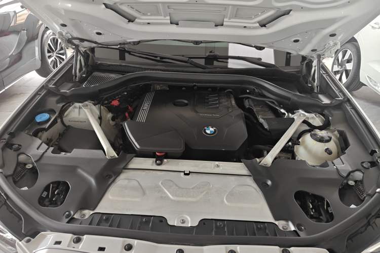 Used BMW X3 2022 xDrive25i M Sport Package Engine Bay