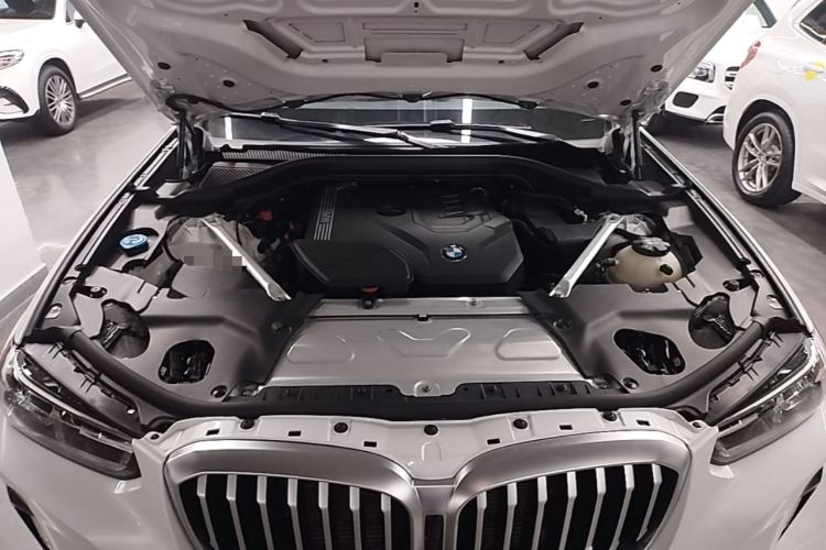 Used BMW X3 2022 Restyled xDrive25i M Sport Package Engine Bay