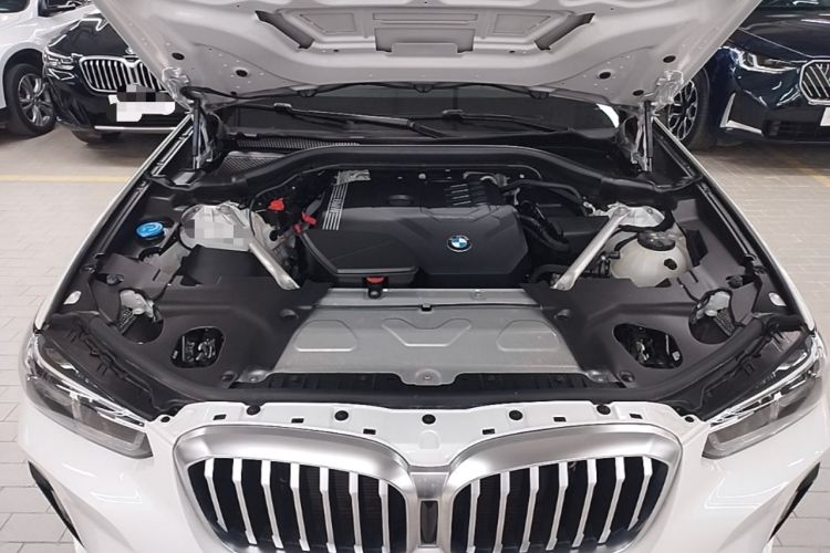 Used BMW X3 2022 Restyled xDrive25i M Sport Package Engine Bay