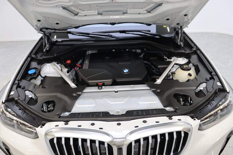 Used BMW X3 2022 xDrive25i M Sport Package Engine Bay