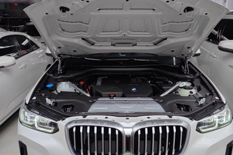 Used BMW X3 2022 xDrive25i M Sport Package Engine Bay
