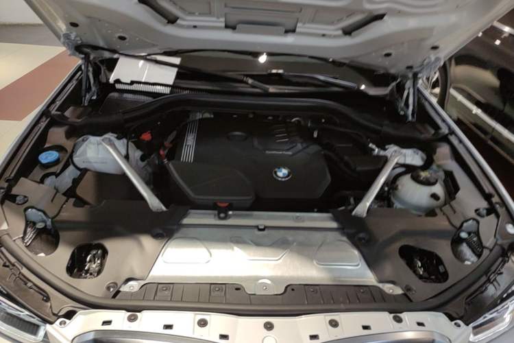 Used BMW X3 2022 xDrive25i M Sport Package Engine Bay