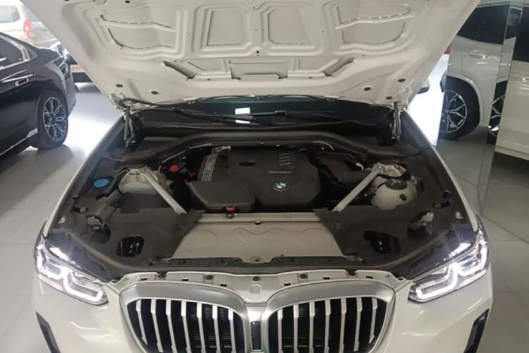 Used BMW X3 2022 Restyled xDrive25i M Sport Package Engine Bay