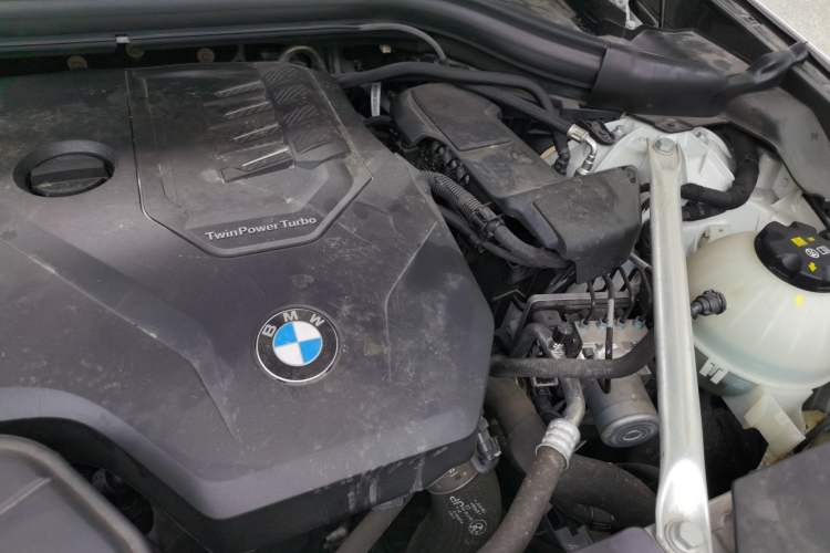 Used BMW X3 2022 xDrive25i M Sport Package Engine Bay Left