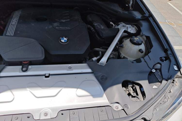 Used BMW X3 2022 xDrive25i M Sport Package Engine Bay Left