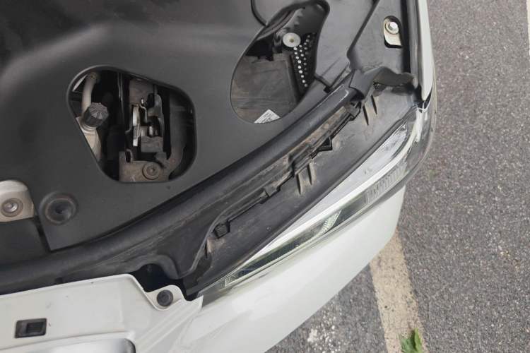 Used BMW X3 2022 xDrive25i M Sport Package Engine Bay Left