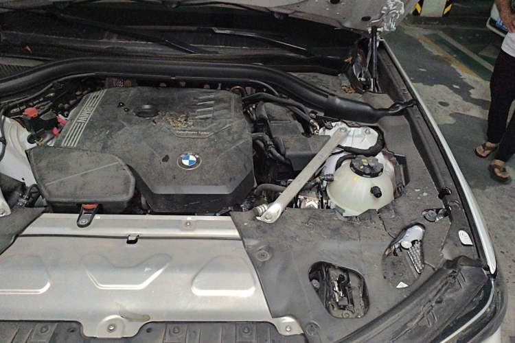 Used BMW X3 2022 Restyled xDrive25i M Sport Package Engine Bay Left