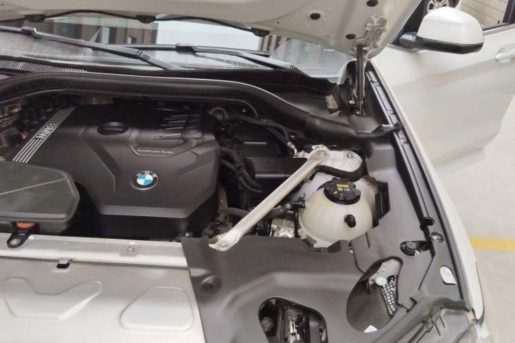 Used BMW X3 2022 Restyled xDrive25i M Sport Package Engine Bay Left
