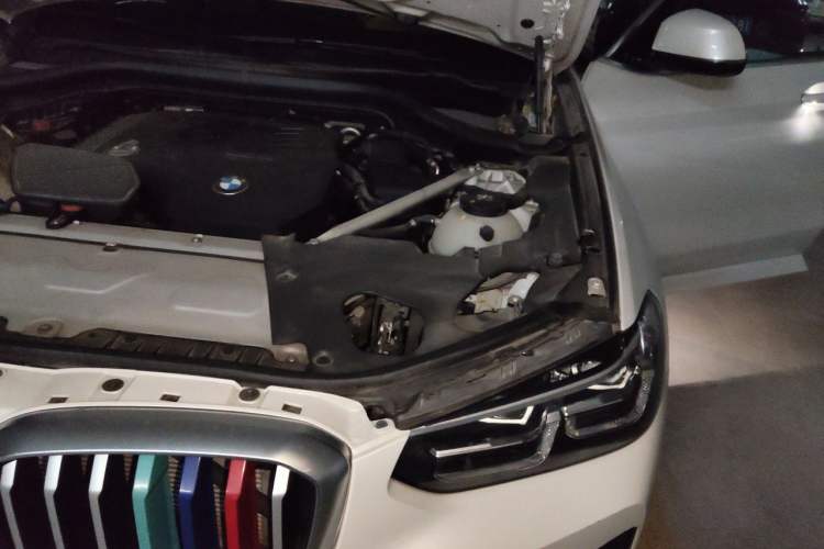 Used BMW X3 2022 xDrive25i M Sport Package Engine Bay Left
