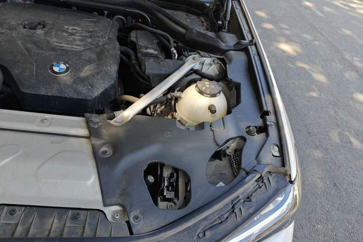 Used BMW X3 2022 xDrive25i M Sport Package Engine Bay Left