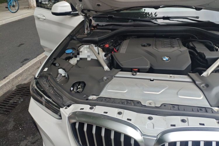 Used BMW X3 2022 xDrive25i M Sport Package Engine Bay Right