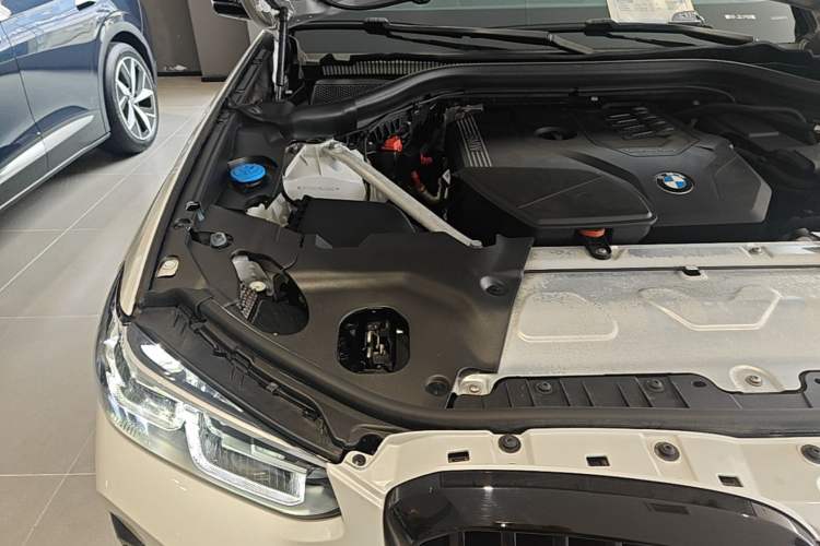 Used BMW X3 2022 xDrive30i Luxury Model M Night Sky Package Engine Bay Right