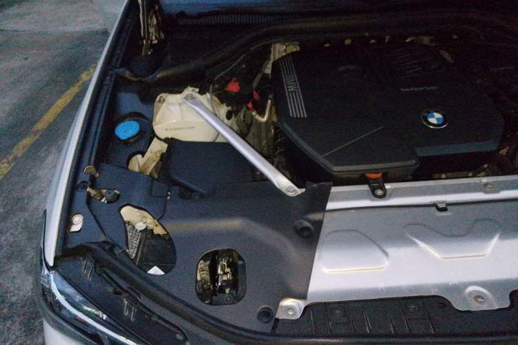 Used BMW X3 2022 Restyled xDrive25i M Sport Package Engine Bay Right
