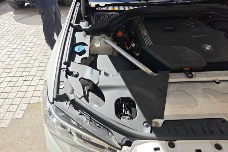 Used BMW X3 2022 xDrive25i M Sport Package Engine Bay Right