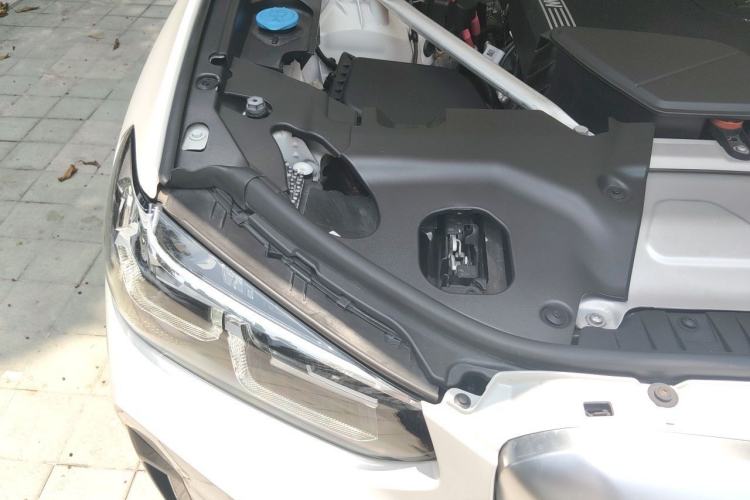 Used BMW X3 2022 xDrive25i M Sport Package Engine Bay Right