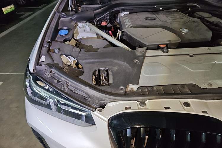 Used BMW X3 2022 Facelift xDrive30i Luxury Edition M Night Edition Package Engine Bay Right