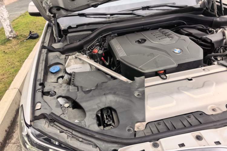 Used BMW X3 2022 xDrive25i M Sport Package Engine Bay Right