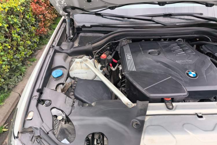 Used BMW X3 2022 xDrive30i Luxury Model M Night Sky Package Engine Bay Right