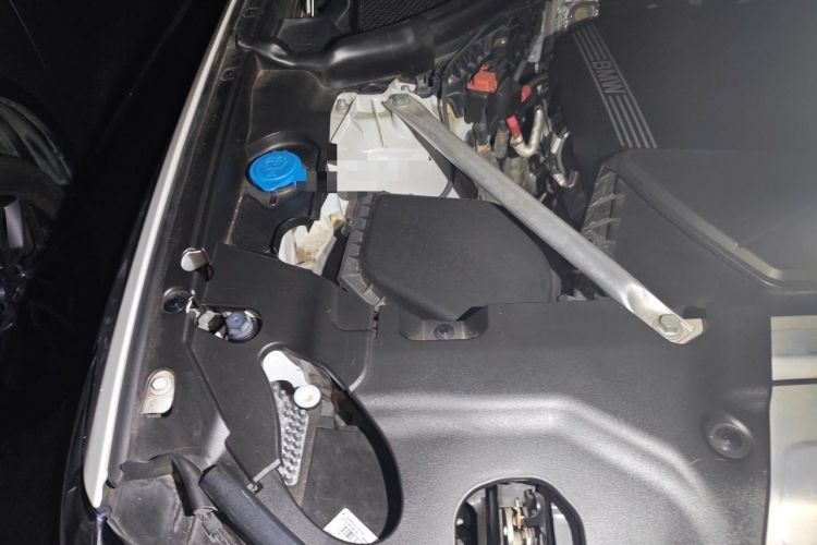 Used BMW X3 2022 xDrive25i M Sport Package Engine Bay Right
