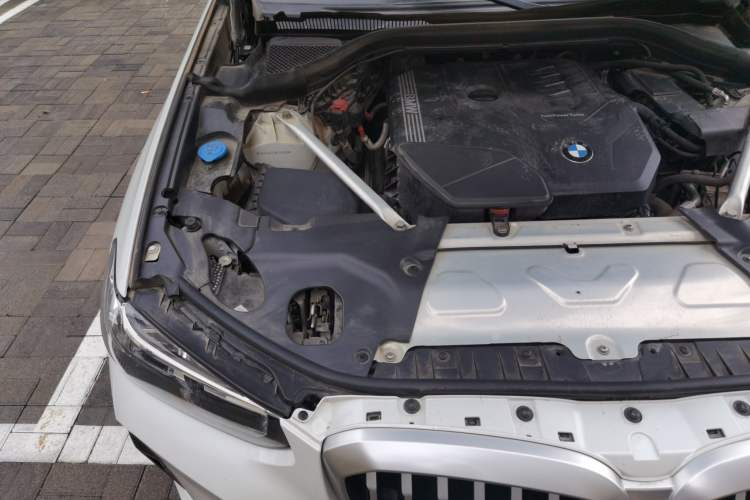 Used BMW X3 2022 xDrive25i M Sport Package Engine Bay Right