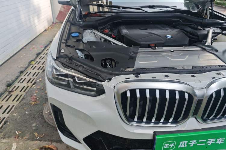 Used BMW X3 2022 xDrive25i M Sport Package Engine Bay Right