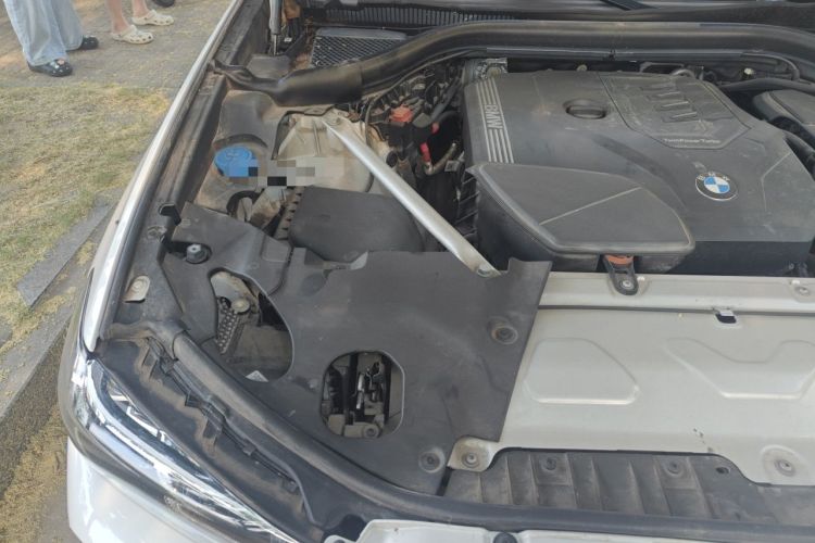 Used BMW X3 2022 xDrive25i M Sport Package Engine Bay Right