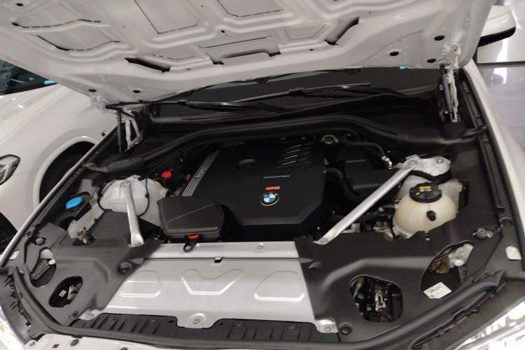 Used BMW X3 2022 xDrive25i M Sport Package Engine Bay