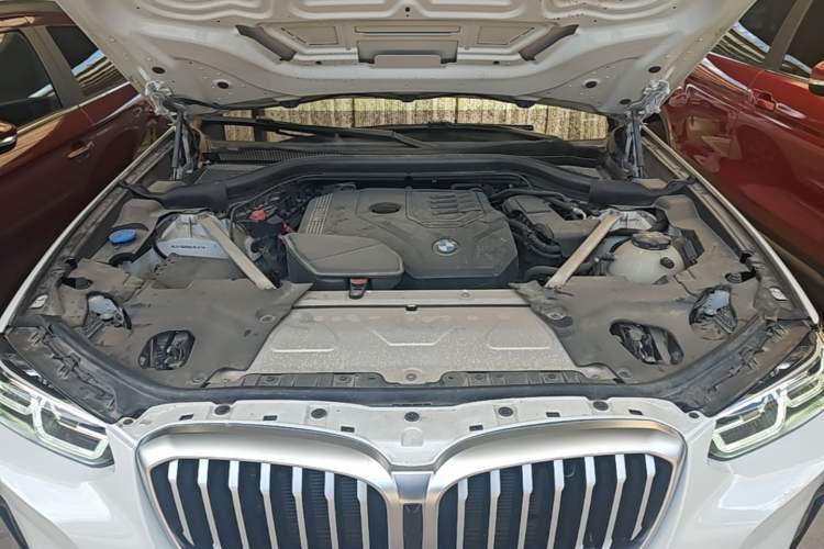 Used BMW X3 2022 xDrive25i M Sport Package Engine Bay
