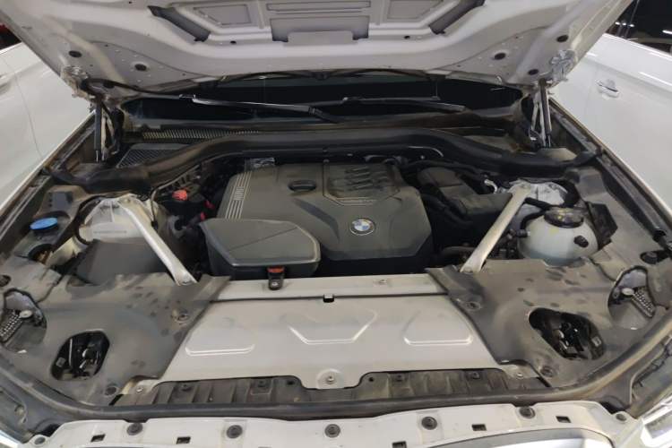 Used BMW X3 2022 Restyled xDrive25i M Sport Package Engine Bay