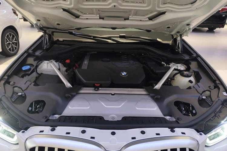 Used BMW X3 2022 xDrive25i M Sport Package Engine Bay