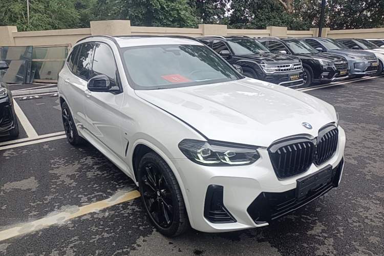 Used BMW X3 2022 Second Facelift xDrive30i Luxury Edition M Night Sky Package Exterior 1
