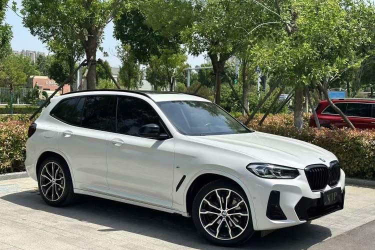 Used BMW X3 2022 Second Facelift xDrive30i Leading Edition M Night Sky Package Exterior 2