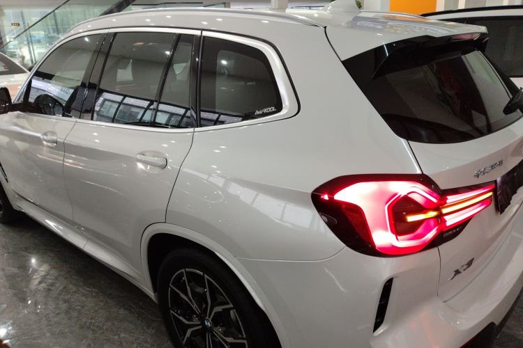 Used BMW X3 2022 xDrive25i M Sport Package Exterior 2