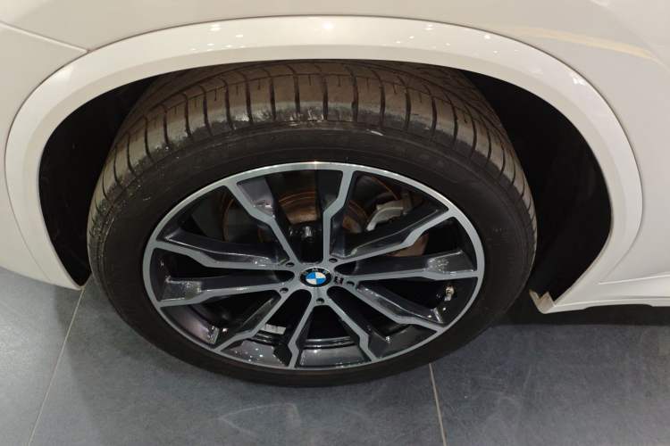 Used BMW X3 2022 Facelift xDrive30i Luxury Edition M Night Edition Package Exterior 3