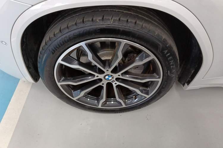 Used BMW X3 2022 Second Facelift xDrive30i Leading Edition M Night Sky Package Exterior 3