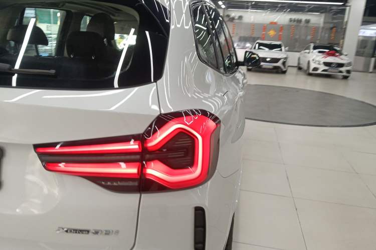 Used BMW X3 2022 xDrive30i Luxury Model M Night Sky Package Exterior 3