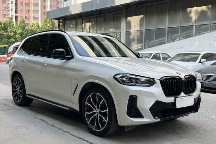 Used BMW X3 2022 Second Facelift xDrive30i Leading Edition M Night Sky Package Exterior 4